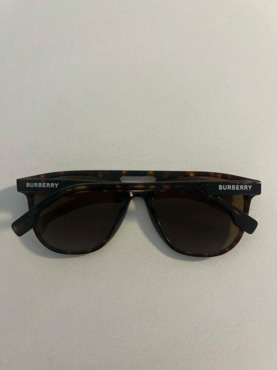 Burberry women’s aviator sunglasses main image 10